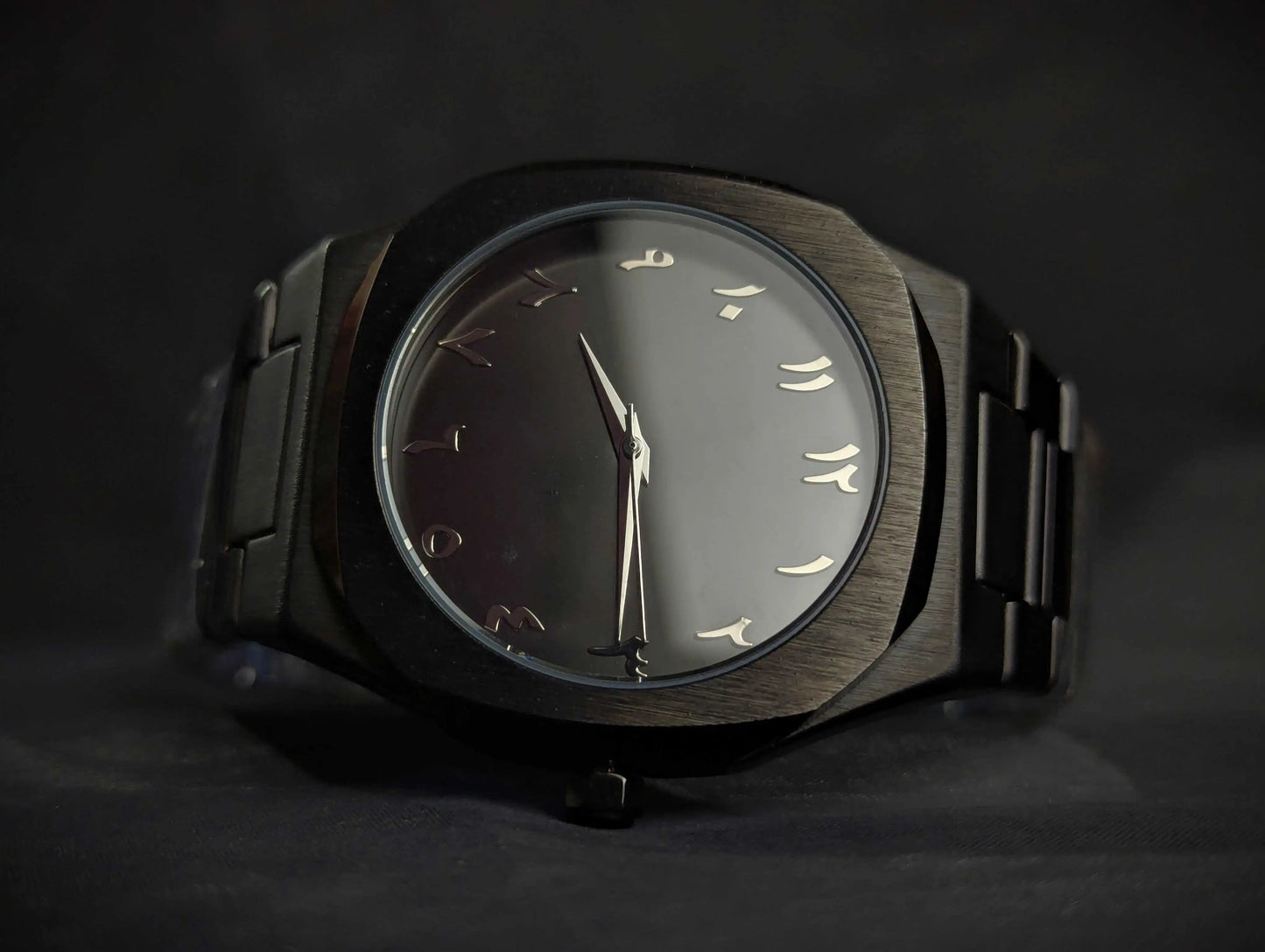 BEST WATCH IN PAKISTAN, BLACK ARABIC AURA WATCH, ARABIC AURA WATCH, AURA WATCH, METAL AURA WATCH, AURA WATCH BLACK, BLACK AURA WATCH