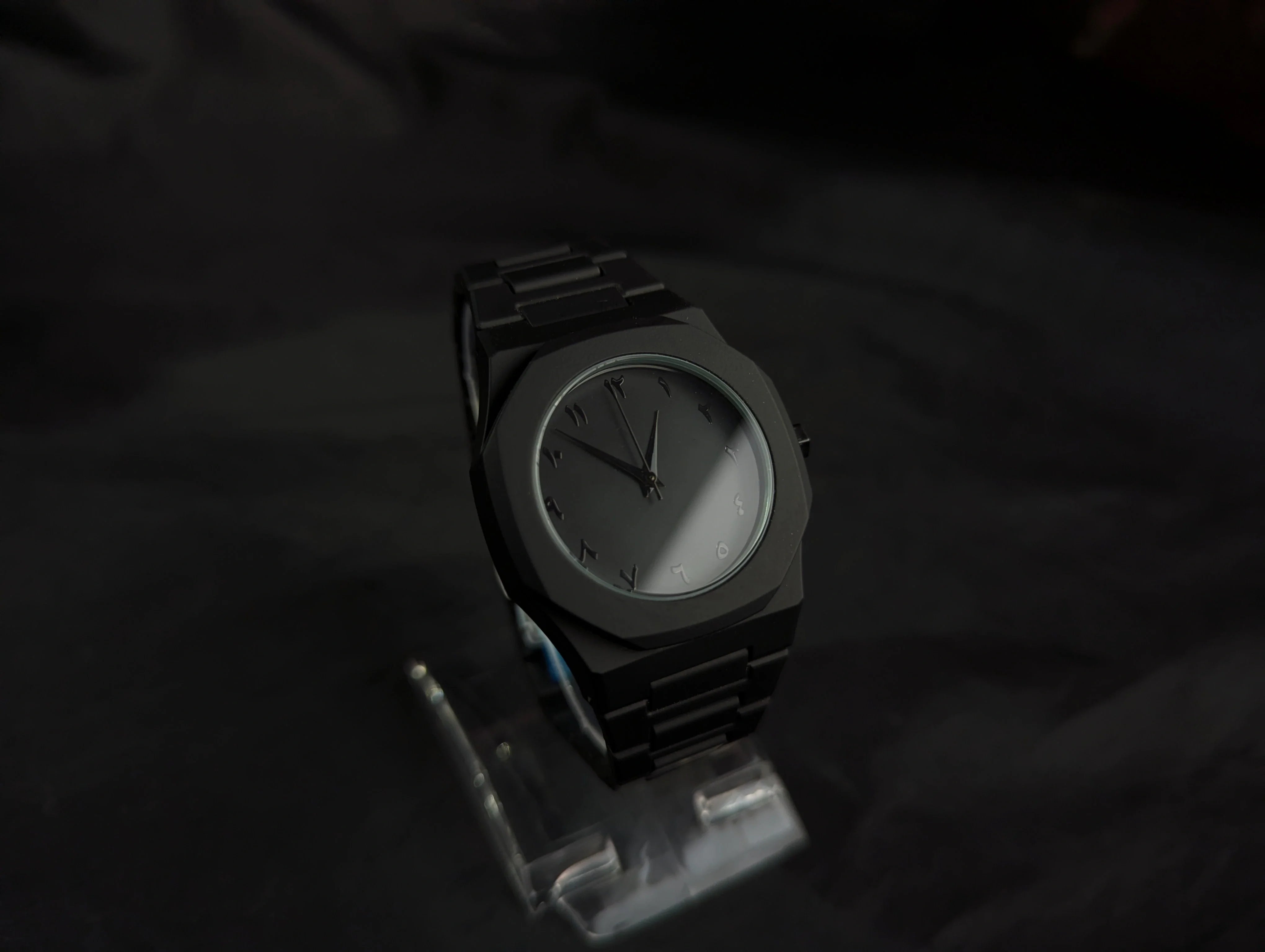 Black arabic aura watch, aura watch, arabic aura watch